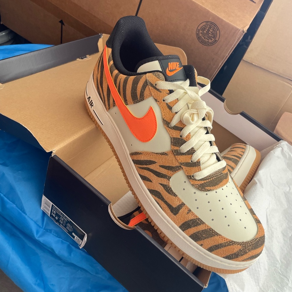 Nike Air Force 1 '07 PRM Sneakers, Size 15 Mens, New